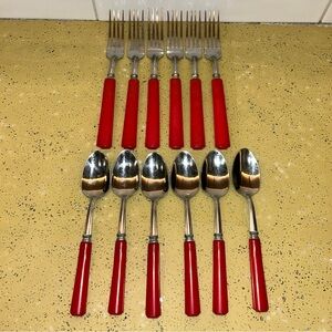 Bakelite Flatware Cherry Red Handles Stainless 12 Pc Molly Pitcher Vintage USA